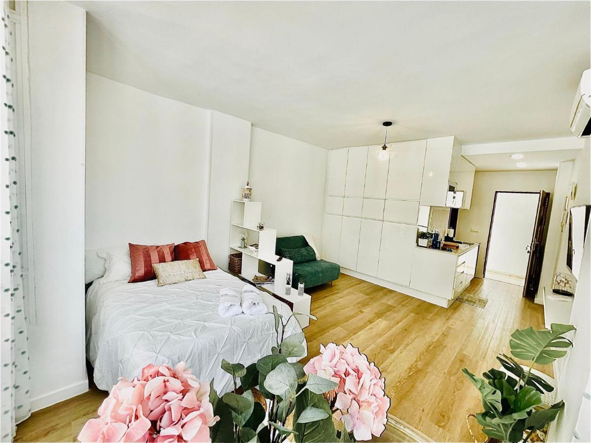 托雷莫利诺斯Luxury Loft With Pool In The Centre公寓 外观 照片